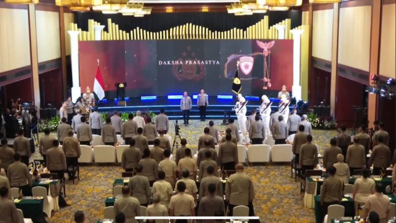 Kukuhkan Pataka Daksha Prasastya, Komitmen SSDM Polri Cetak SDM Unggul Wujudkan Indonesia Emas 2045