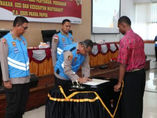 Wakapolda Papua Pimpin Pengambilan Sumpah dan Penandatanganan Pakta Integritas Penerimaan Bakomsus Polri T.A 2025