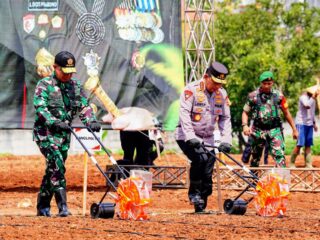 Kapolri-Panglima TNI Tinjau Kesiapan Program Ketahanan Pangan di Jawa Tengah