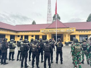 Jelang Sidang MK Terkait Sengketa Pilkada, Aparat Gabungan Gelar Patroli di Kabupaten Puncak Jaya