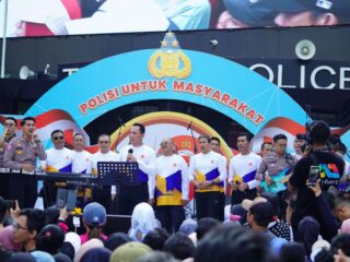 Bhayangkara Sport Day: Kapolri Bawakan Lagu God bless dan Bon Jovi di Bundaran HI