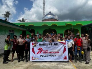 Bakti Religi Rolog Polda Papua di Masjid Al-Isra, Wujud Kepedulian Menyambut Hari Bhayangkara ke-79