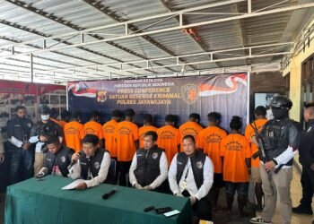 Polres Jayawijaya Bekuk 12 Pelaku Pencurian dan 3 Penadah, Barang Bukti Termasuk 6 Unit Motor Curian