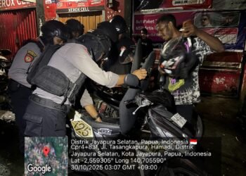 Patroli Tombak 5.0 Ditsamapta Polda Papua Tingkatkan Keamanan di Wilayah Jayapura Selatan