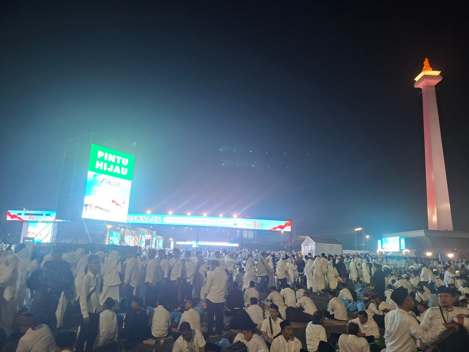 100.000 Jemaah Hadiri Zikir dan Doa Kebangsaan di Monas, Wujud Syukur atas Kemerdekaan Indonesia