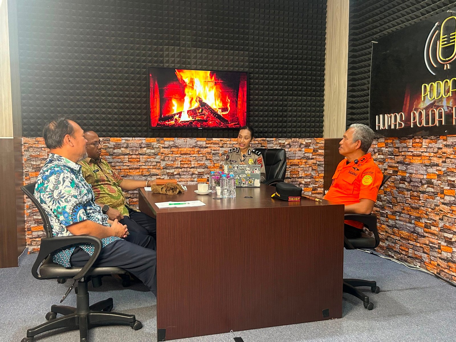 Polda Papua Barat Gelar Podcast Bersama Basarnas, BMKG, dan Dinas Kehutanan Bahas Kesiapsiagaan Menghadapi El Niño