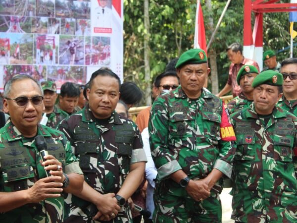 Berikan Manfaat Langsung Bagi Masyarakat, Jembatan Perintis Garuda “Kamanga” Desa Kokoleh Satu Wilayah Kodim 1310/Bitung, Bukti Sinergitas TNI, Pemerintah Daerah dan Masyarakat