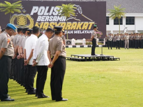 Apel Perdana Kapolda Jateng, Tegas: Tidak Ada Toleransi bagi Anggota yang Membekingi Judi dan Narkoba